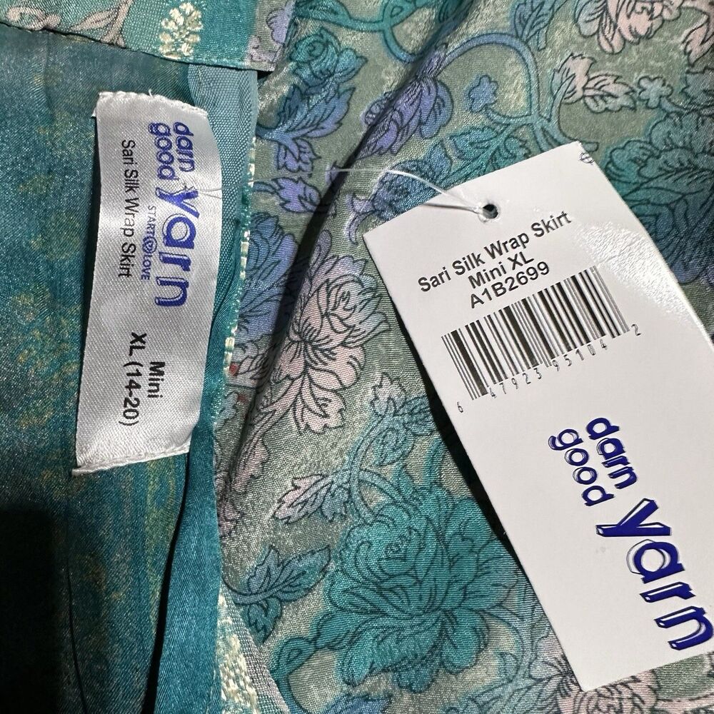 Darn Good Yarn Sari Silk Wrap Skirt Size XL Boho Mini Printed Layered NWT - Picture 3 of 7